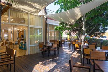 MPM Astoria Hotel 4*