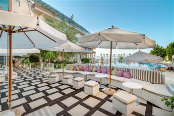 MPM Hotel Zornitza Sands 4*