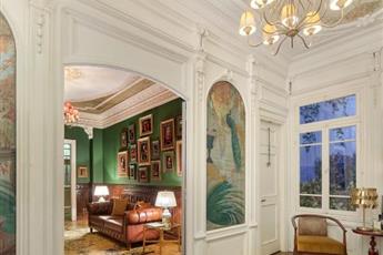 Mr Cas Hotels
