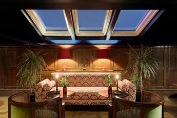 Mr Cas Hotels