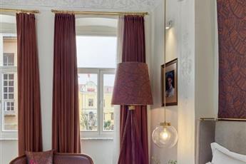 Mr Cas Hotels