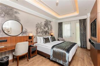 Mukarnas Pera Hotel 4*