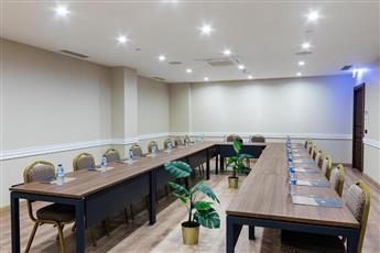 Mukarnas Pera Hotel 4*