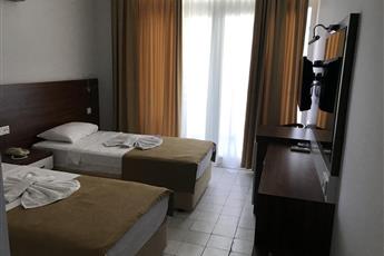 Muz Hotel