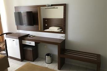 Muz Hotel