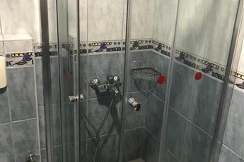 Muz Hotel