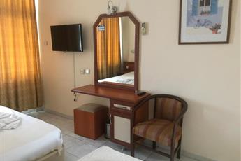 Muz Hotel