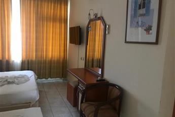 Muz Hotel