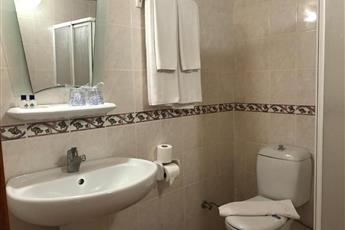 Muz Hotel