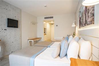 MW Phokaia Beach Resort