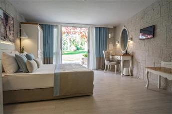 MW Phokaia Beach Resort