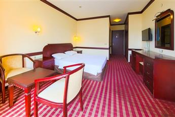 My Dream Hotel