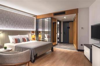 Mylome Luxury Hotel & Resort