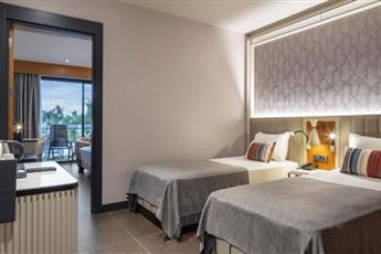 Mylome Luxury Hotel & Resort