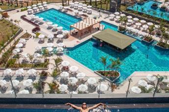 Mylome Luxury Hotel & Resort