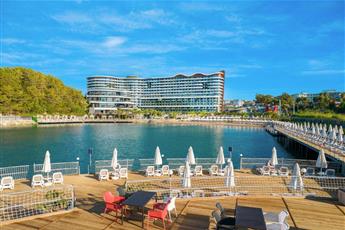 Mylome Luxury Hotel & Resort