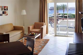 Naama Bay Promenade Beach Resort 5*