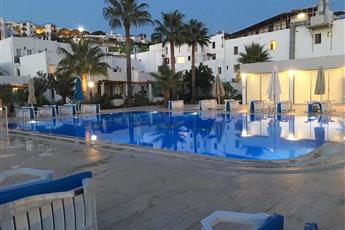 Nagi Beach Hotel