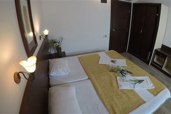 Nar Hotel