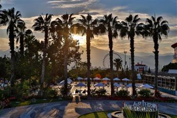 Nashira City Resort Hotel