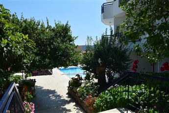 Naturella Hotel & Apart 3*
