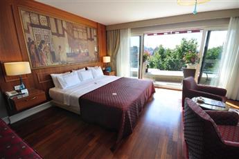 Neorion Hotel 4*
