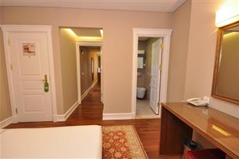 Neorion Hotel