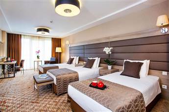 Nidya Hotel Galataport 4*