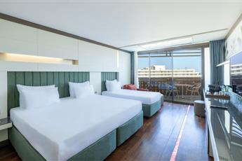 Nirvana Cosmopolitan 5*