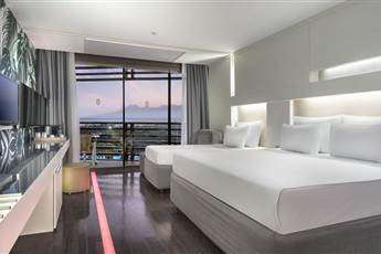 Nirvana Cosmopolitan 5*