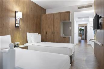 Nirvana Cosmopolitan 5*