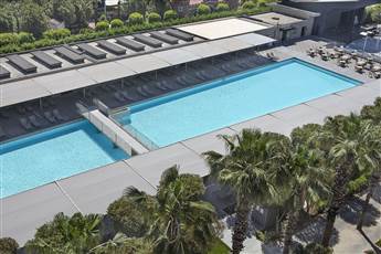 Nirvana Cosmopolitan 5*