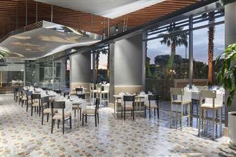 Nirvana Cosmopolitan 5*