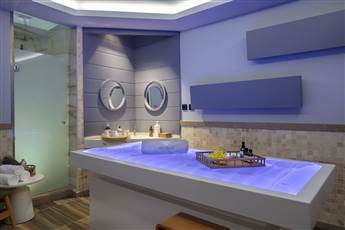 Nirvana Cosmopolitan 5*