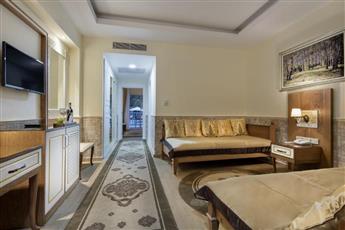 Nirvana Dolce Vita 5*