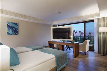 Nirvana Mediterranean Excellence 5* Nirvana Mediterranean Excellence 5*