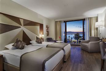 Nirvana Mediterranean Excellence 5* Nirvana Mediterranean Excellence 5*