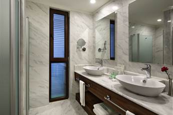 Nirvana Mediterranean Excellence 5* Nirvana Mediterranean Excellence 5*