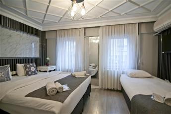 Nova City Hotel 4*