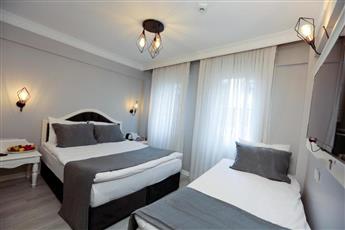 Nova City Hotel 4*