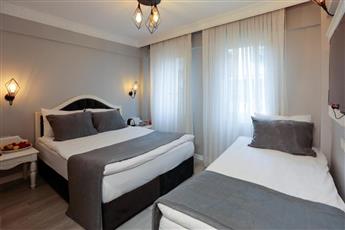 Nova City Hotel 4*