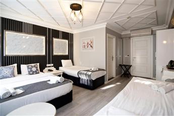 Nova City Hotel 4*