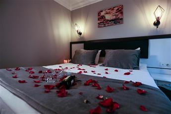 Nova City Hotel 4*