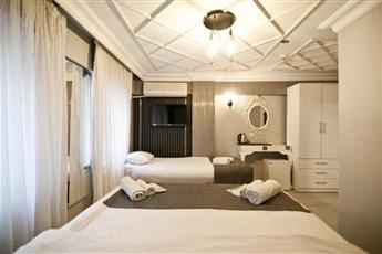 Nova City Hotel