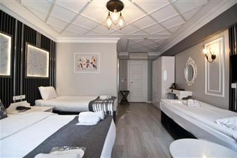 Nova City Hotel