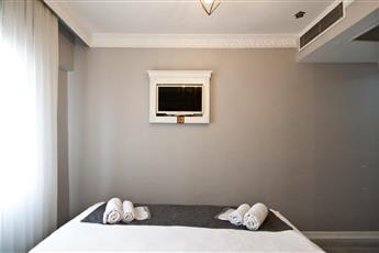Nova City Hotel