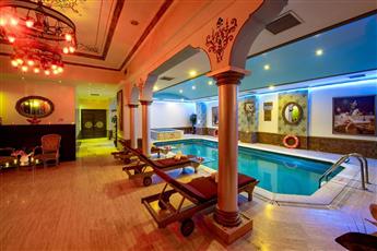 Nova Plaza Crystal Hotel 4*