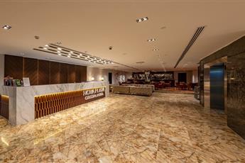 Nova Plaza Crystal Hotel 4*