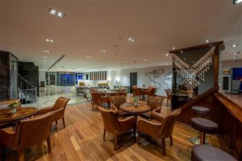 Nova Plaza Crystal Hotel 4*