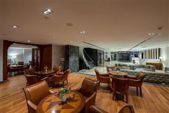 Nova Plaza Crystal Hotel 4*